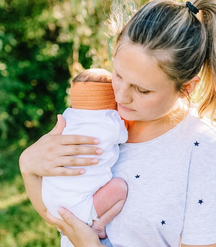 Postpartum Essentials I Actually Used (As a Doula + Mom of Four)