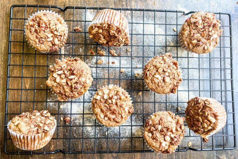 rhubarb muffins